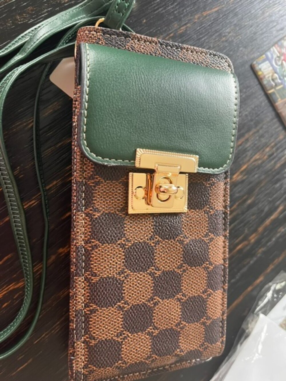 BEAUTIFUL CROSSBODY BAG/WRISTLET